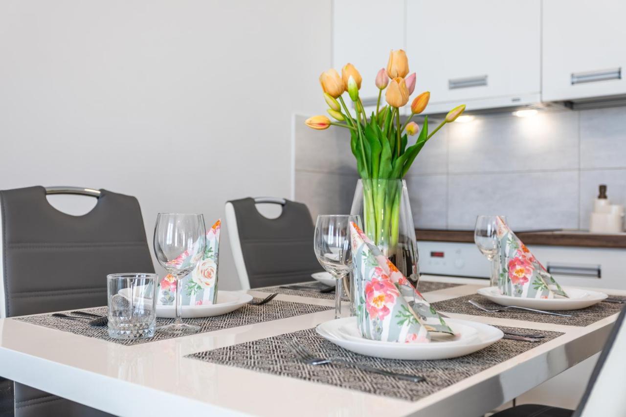 Ambria Apartments Centrum Swinoujscie Ngoại thất bức ảnh