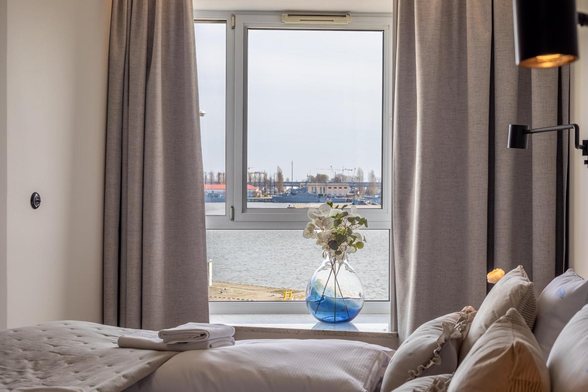 Ambria Apartments Centrum Swinoujscie Ngoại thất bức ảnh