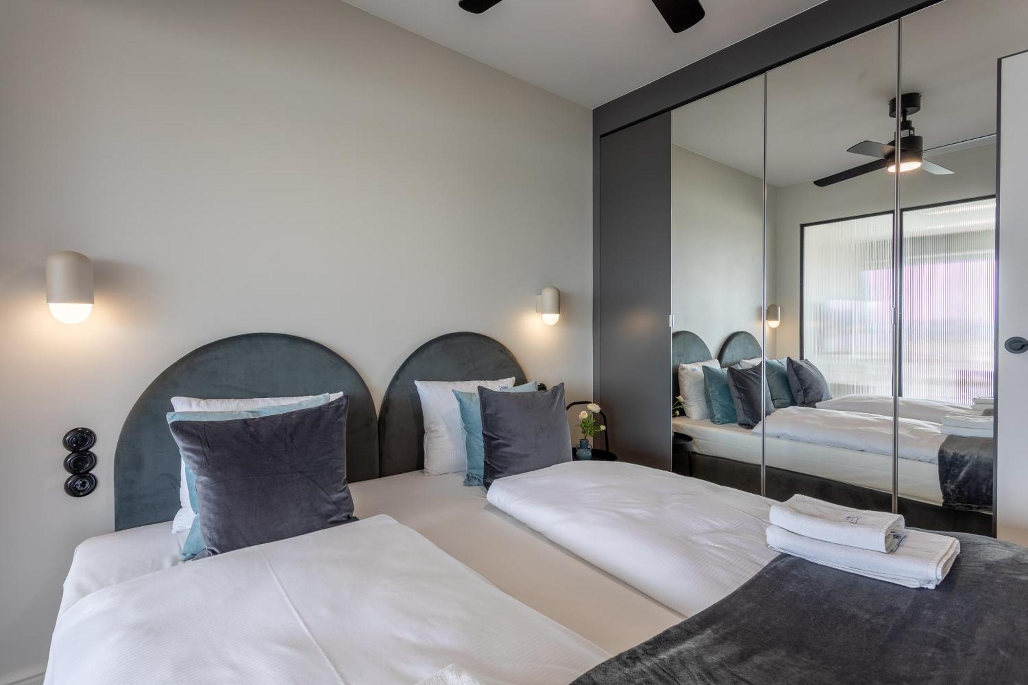 Ambria Apartments Centrum Swinoujscie Ngoại thất bức ảnh